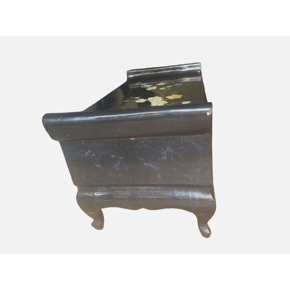 Late 20th Century Black Lacquer Hand Painted Asian Wedding/Jewelry Chest - Picture 2 of 7